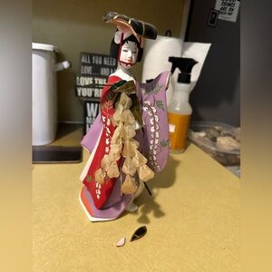 Signed, Wisteria Maiden 1st of 6, The Art of Kabuki, The Hamilton Collection